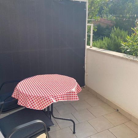 Guest House Marta Rovinj Luaran gambar
