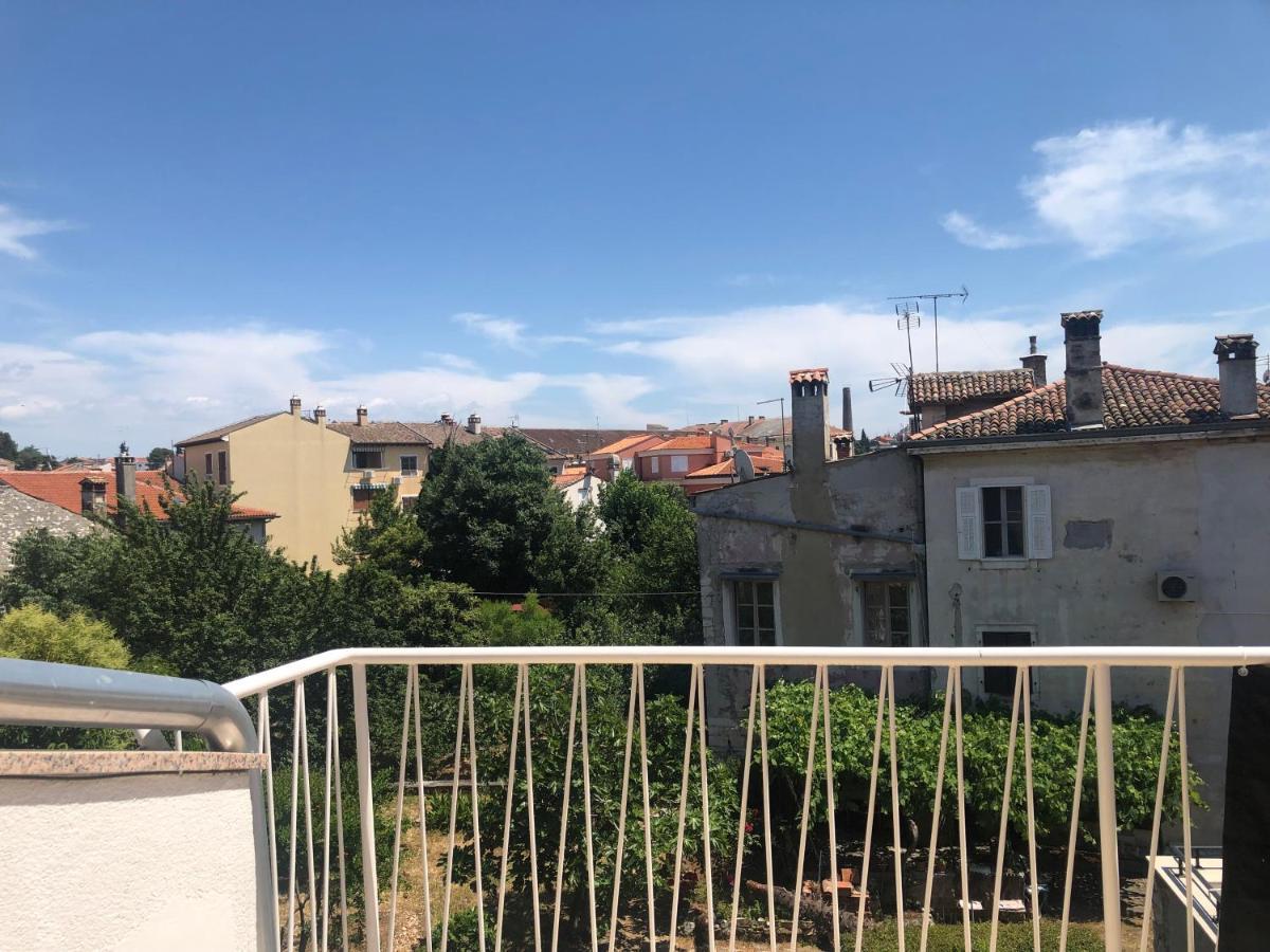 Guest House Marta Rovinj Luaran gambar
