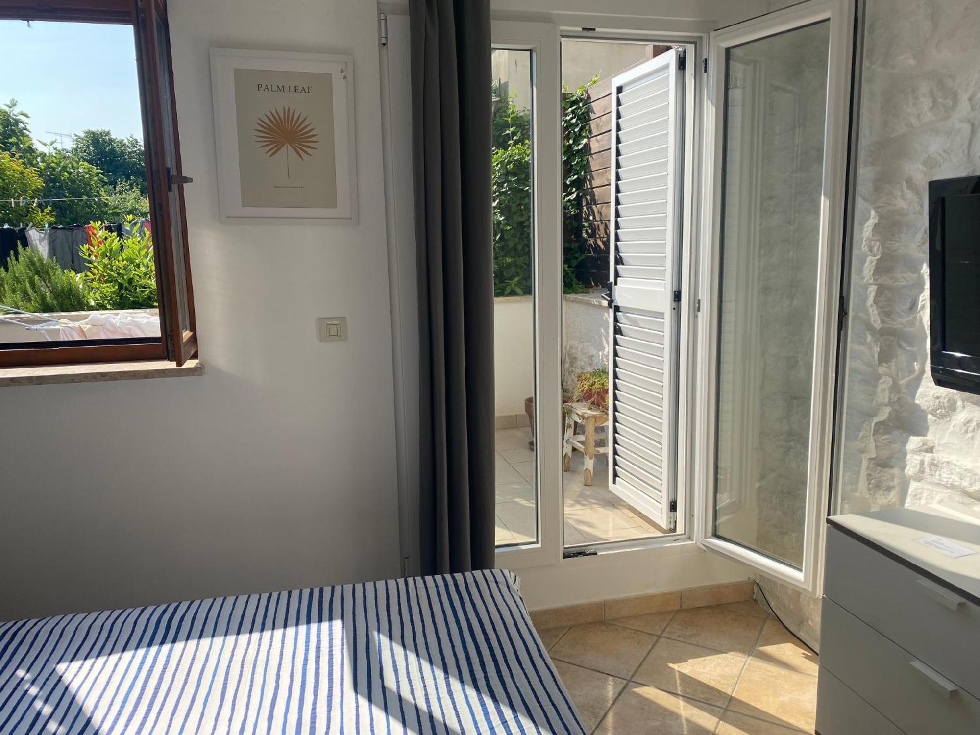 Guest House Marta Rovinj Luaran gambar