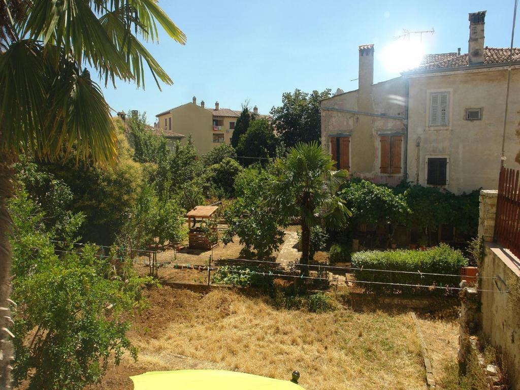 Guest House Marta Rovinj Luaran gambar