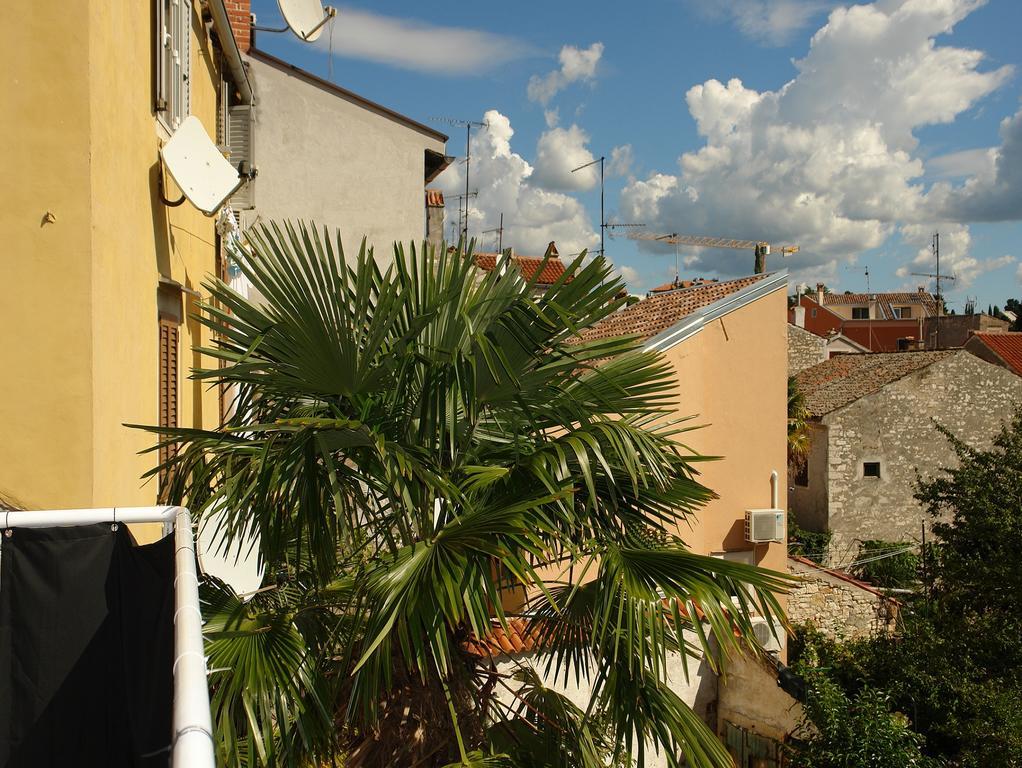 Guest House Marta Rovinj Luaran gambar